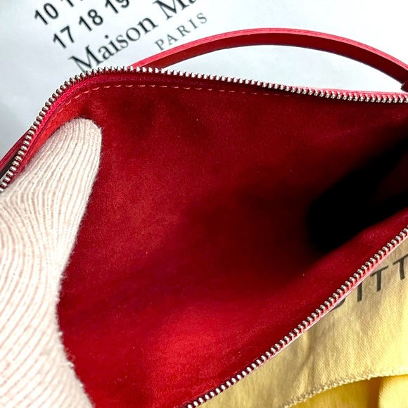 Louis Vuitton EPI red pochette - Picture 15 of 16